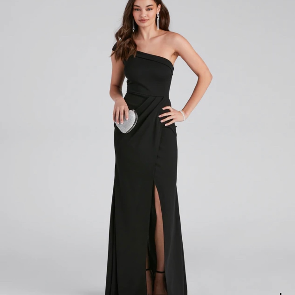 Black Formal Dress